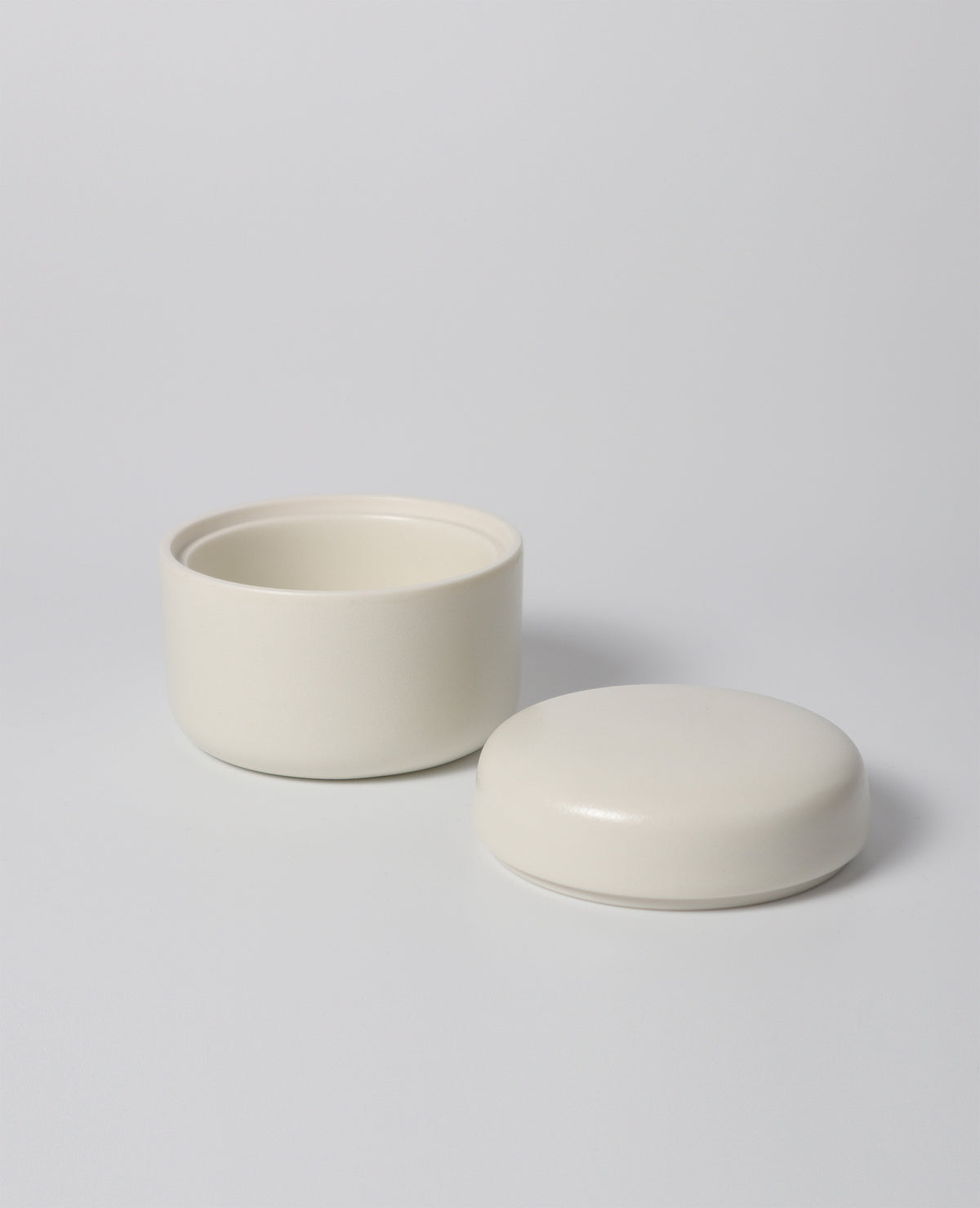Lidded Cylinder