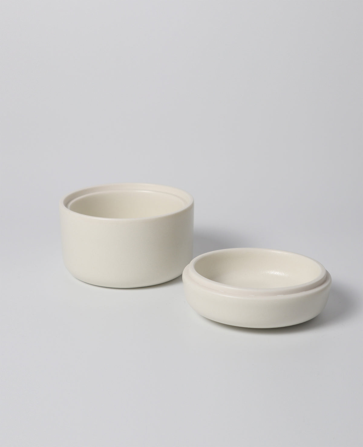Lidded Cylinder